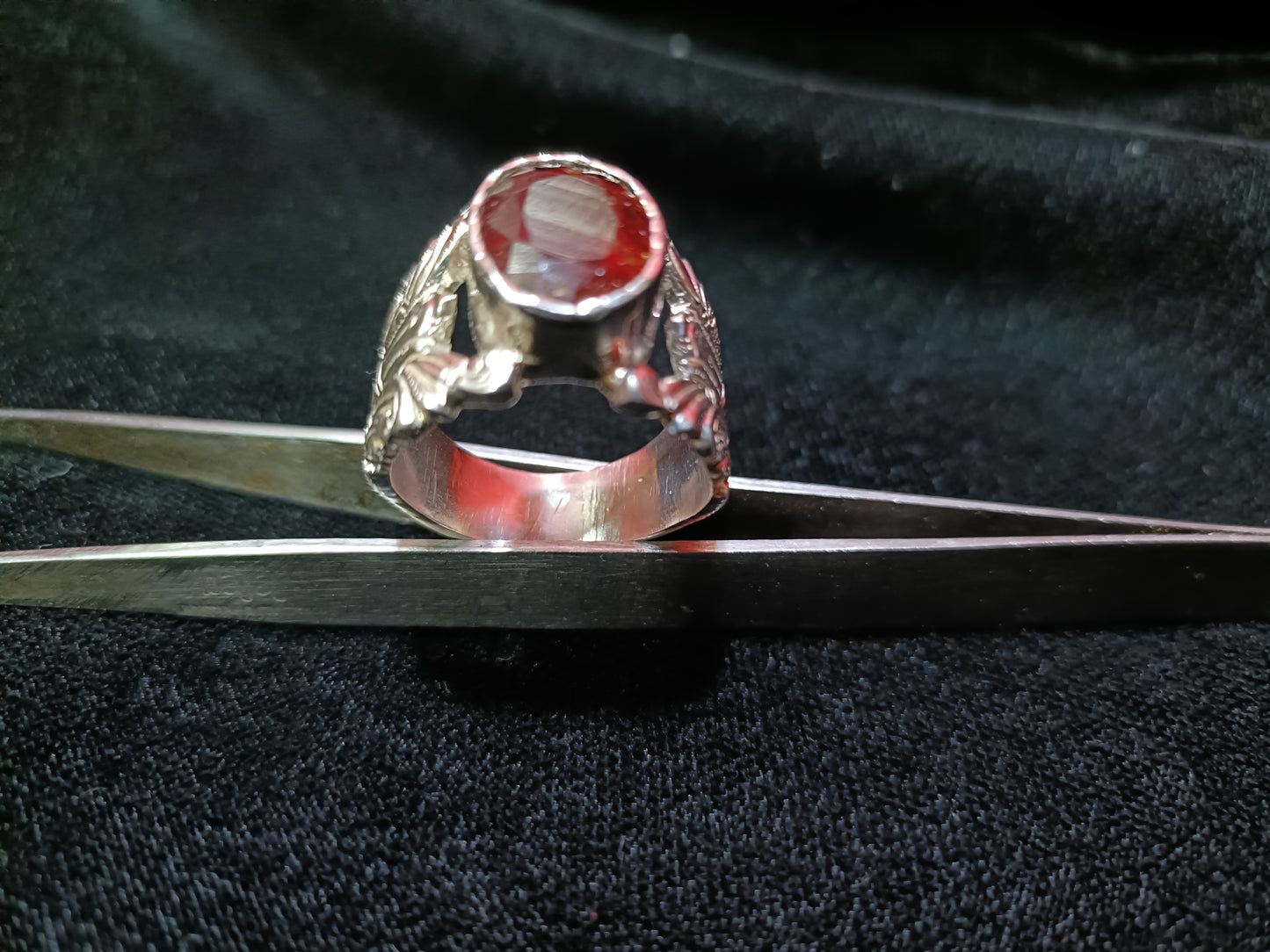 Silver gomeda ring