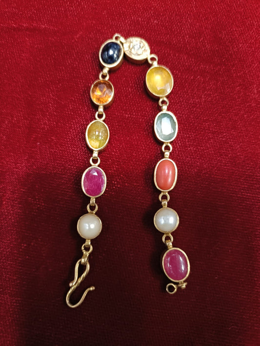 Navarathna Mala